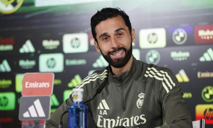 Arbeloa comparece ante los medios en la previa al partido frente al Mallorca