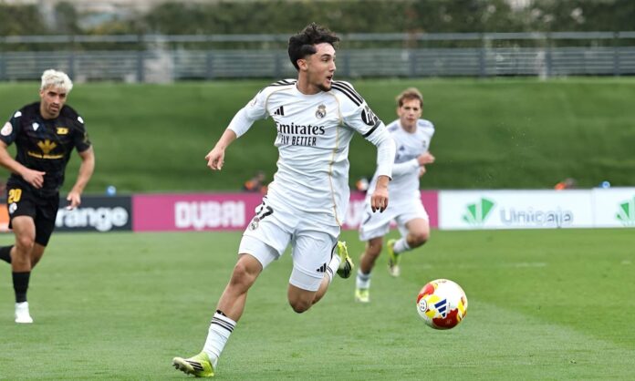 Fortea (19), el lateral que sustituye a Alexander Arnold: así juega la nueva apuesta del Real Madrid