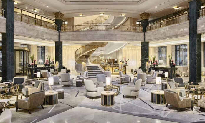 El hotel Four Seasons en Madrid.