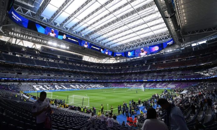 El Santiago Bernabéu lleno en el Real Madrid - Bayern Múnich de 2024.