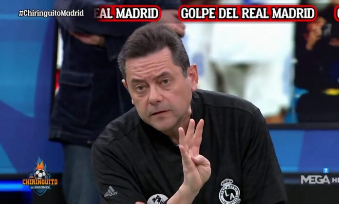 Tomás Roncero en el plató de El Chiringuito.