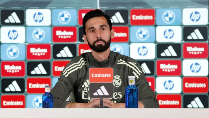  Arbeloa, sobre la pelea entre Tchouaméni y Valverde: «Yo soy el responsable y merecen que pasemos página»

